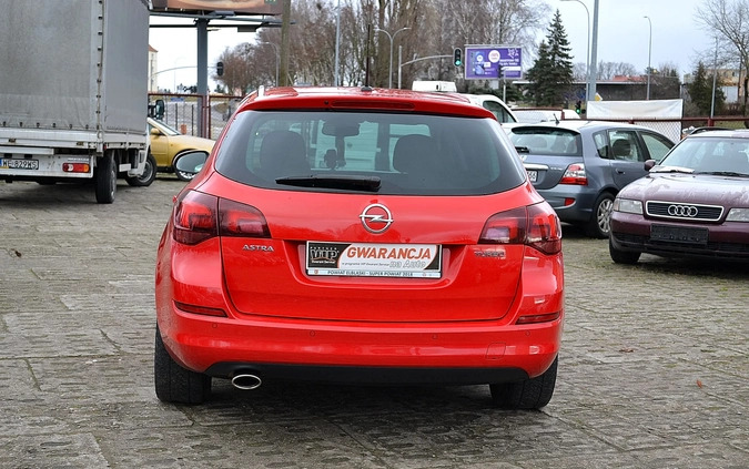 Opel Astra cena 26800 przebieg: 178241, rok produkcji 2011 z Dąbrowa Górnicza małe 254